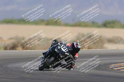 media/Oct-08-2023-CVMA (Sun) [[dbfe88ae3c]]/Race 11 500 Supersport-350 Supersport/